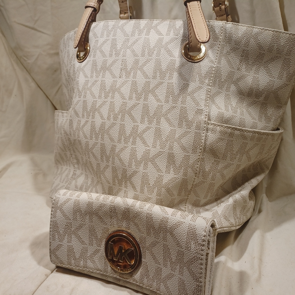 Michael kors set - Picture 5 of 13